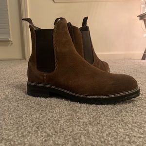 Men’s 10.5 Crevo Chelsea Boot- Taupe